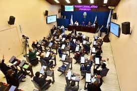 descarga (3).jpg Convencionales y representantes de los tres poderes del Estado jurarán la nueva Constitución Provincial el próximo miércoles 10