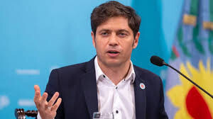 Kicillof entrega 66 viviendas, agenda de seguridad y el reclamo de IOMA en el horizonte