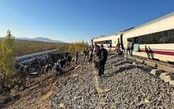Tragedia ferroviaria en España: investigan una señal en rojo tras el choque que dejó decenas de muertos