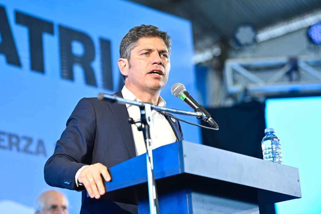 Encuesta 2027: Kicillof pasa al frente y Milei enfrenta un rechazo del 55,8%