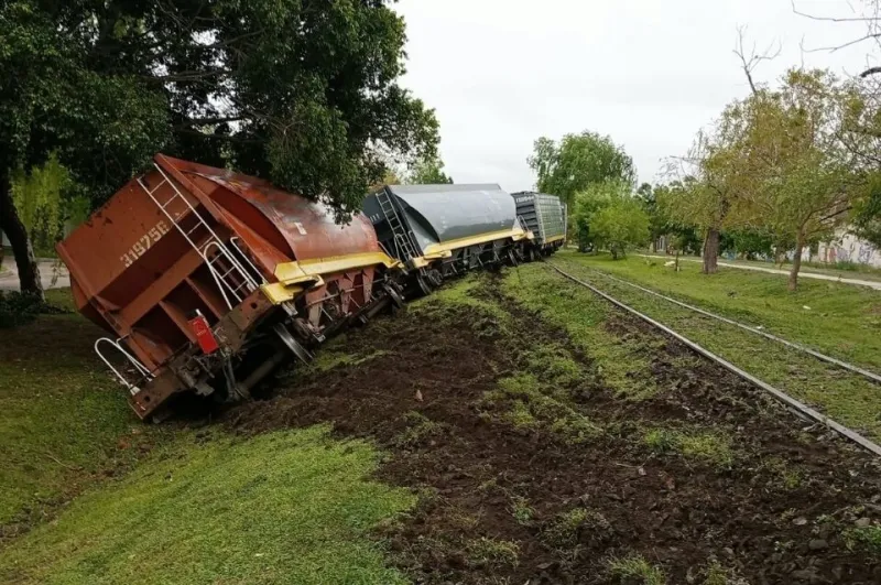 Nuevamente descarriló un tren en el norte de la ciudad