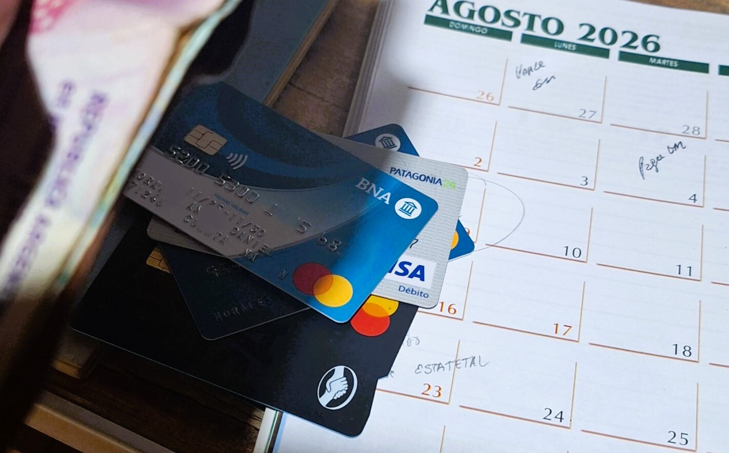 Crisis de Deuda: dos de cada tres argentinos agotan sus ingresos como máximo, el día 20 del mes