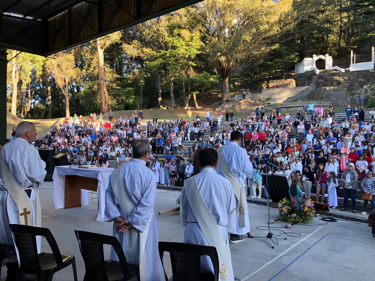 El Santísimo Sacramento convoca a celebrar la fiesta de la Inmaculada Concepción