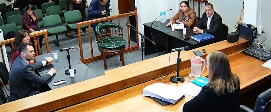 Declararon inocente a la docente acusada por abusos en escuela de Trelew Declararon inocente a la docente acusada por abusos en escuela de Trelew