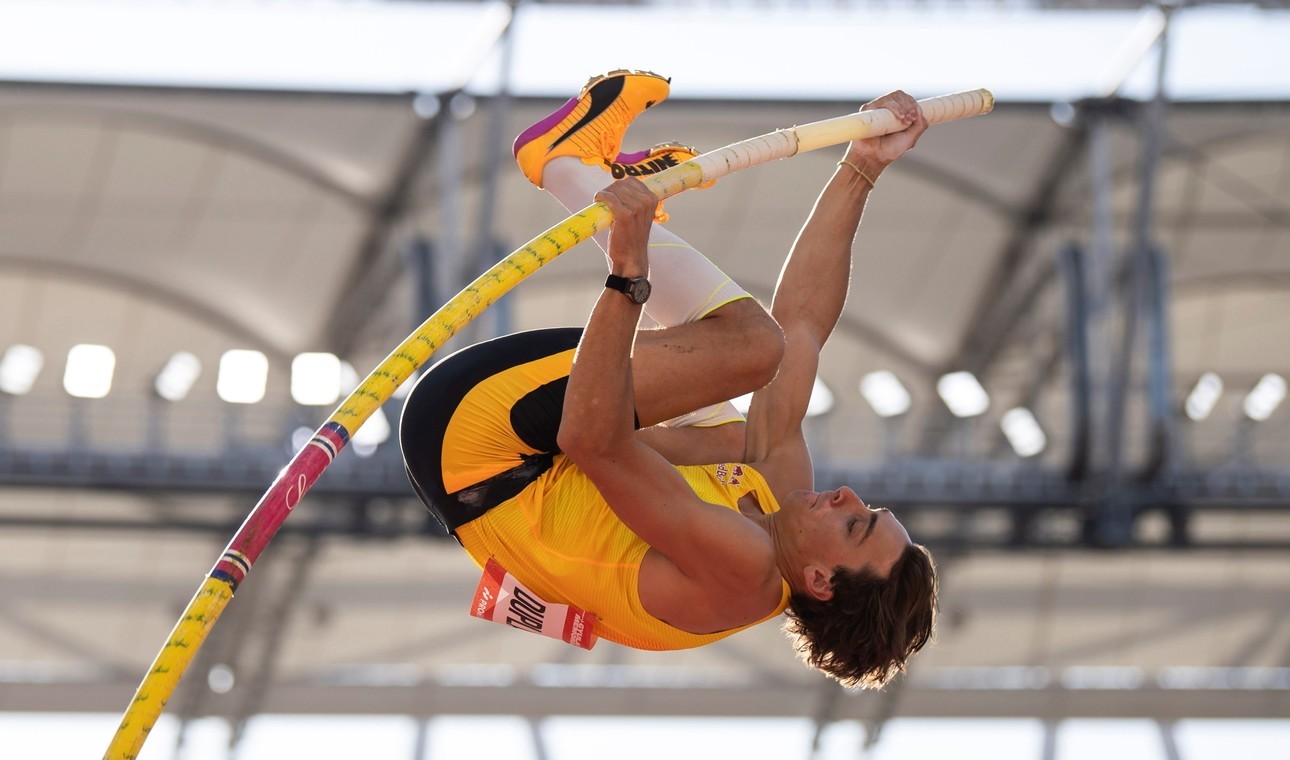 Un Monstruo: Duplantis le batió el récord mundial a Duplantis en Budapest