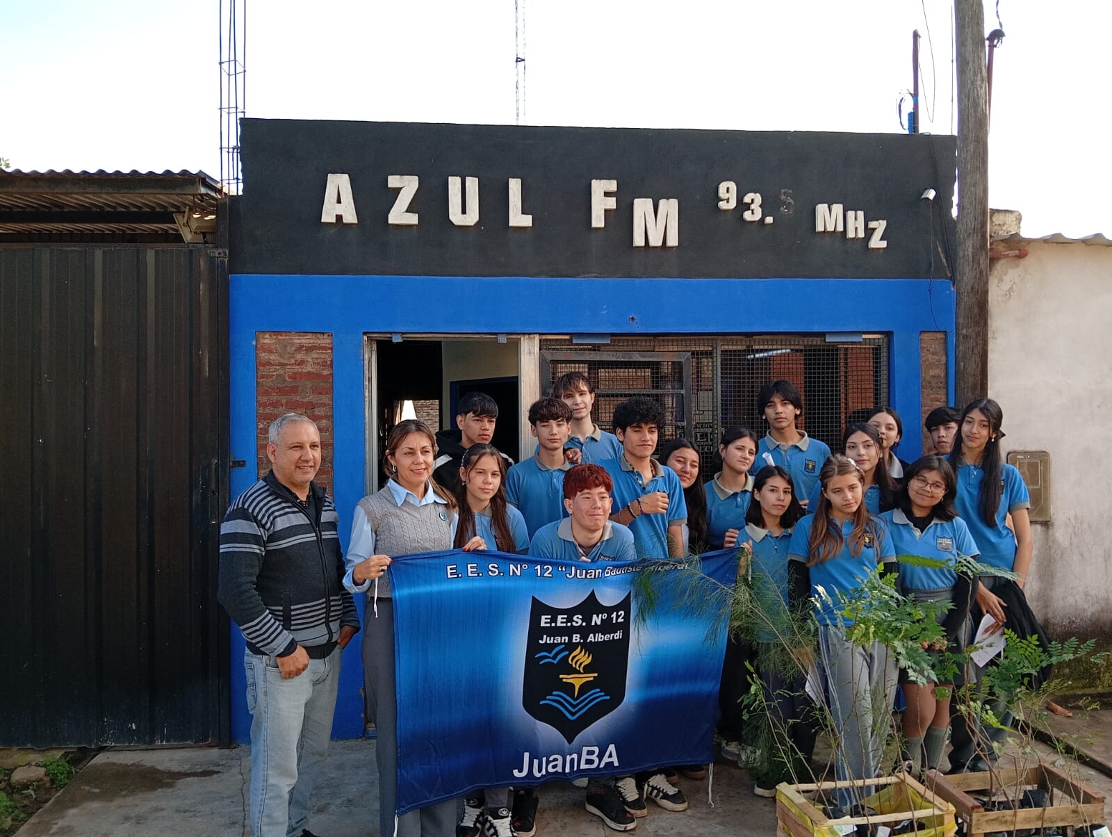 e0839af5-fdcb-4040-b63b-f432fb445c36.jpg e0839af5-fdcb-4040-b63b-f432fb445c36.jpg