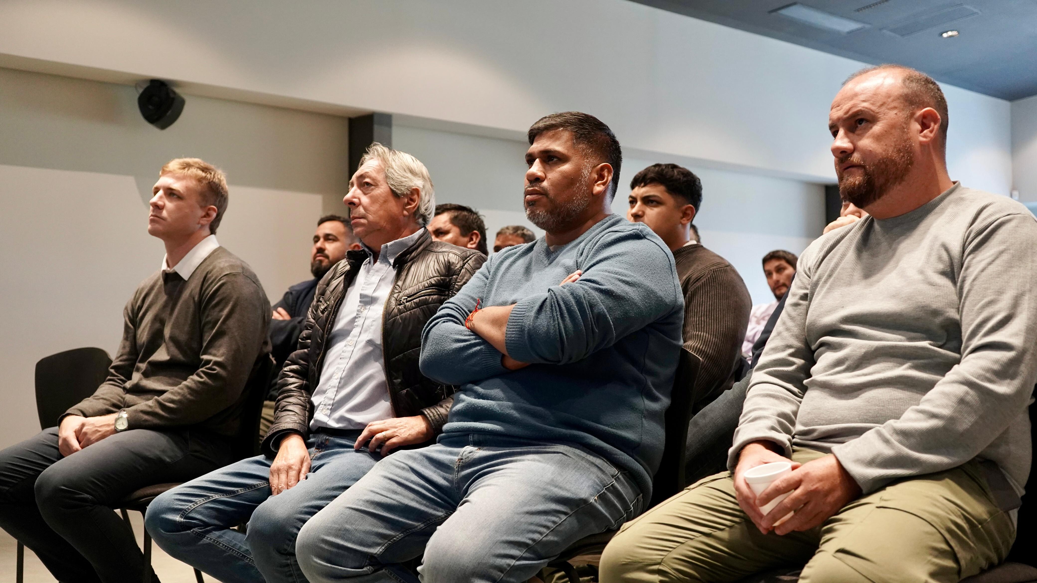Tensión aceitera: los gremios calificaron de «provocación» la oferta patronal y advierten conflicto salarial