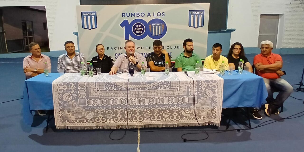 Michlig y González participaron del lanzamiento de los Carnabarriales 2025 de la ciudad de San Cristóbal