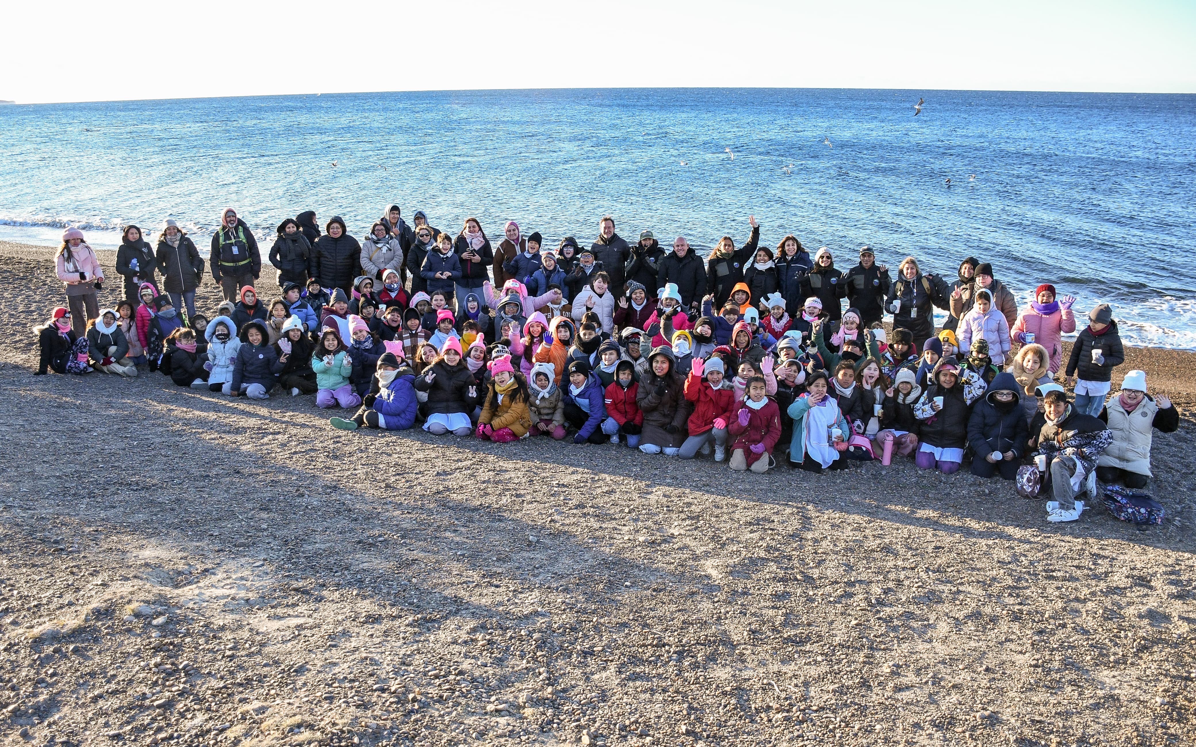 Sastre destacó el rol social que cumple el programa “Los chicos de Madryn reciben a las ballenas”