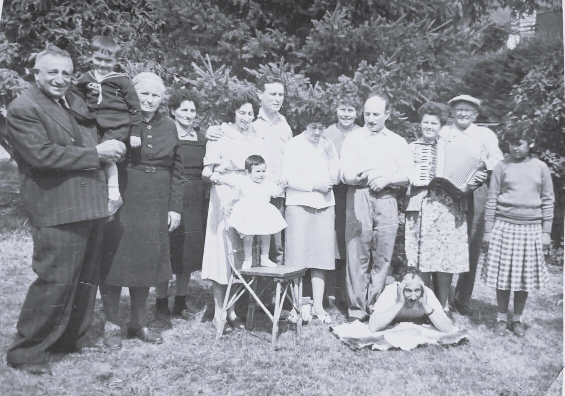 el bolson 100 años - todos los abuelos - marta pastorino3.jpeg