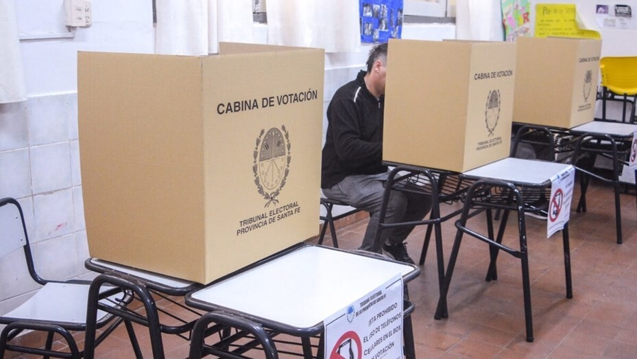 Advierten que la reforma electoral en Santa Fe «beneficia a los partidos, no al elector»