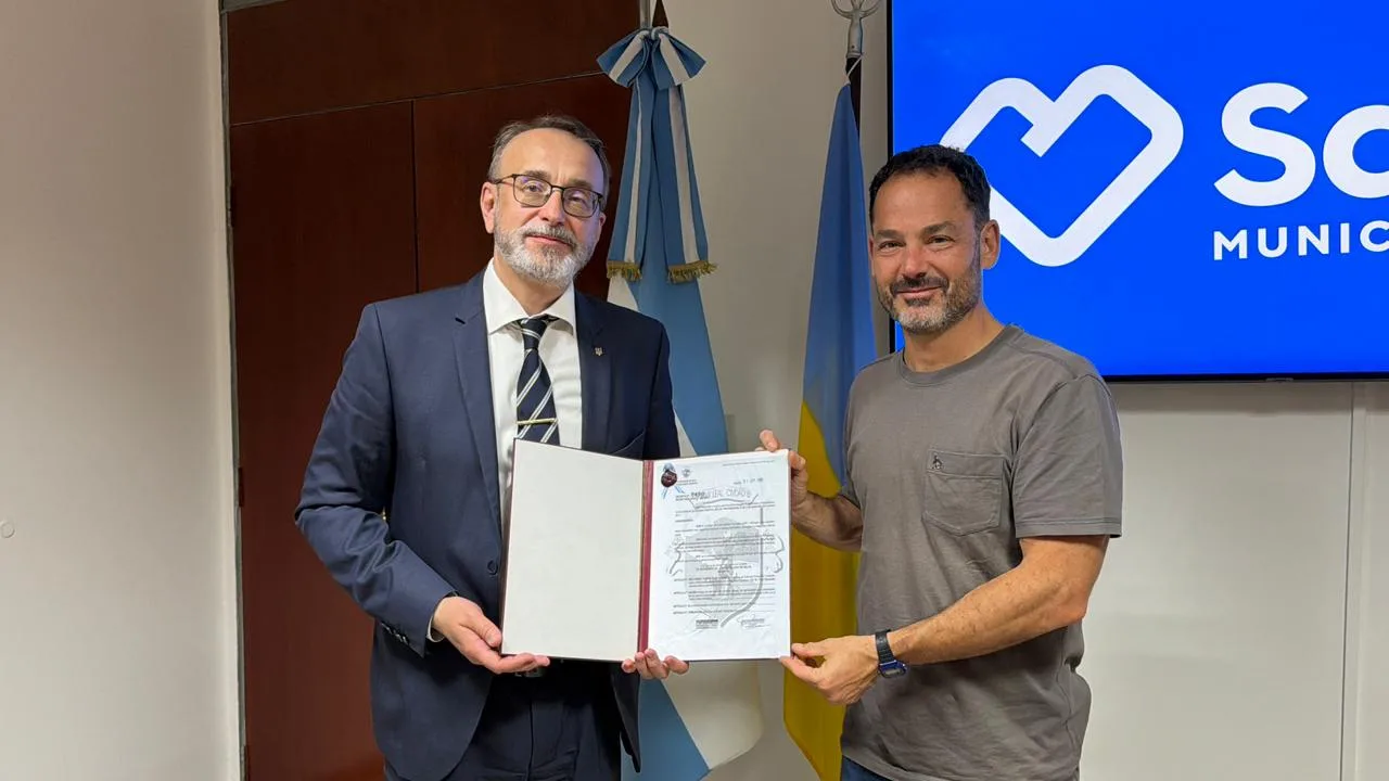 Emiliano durand recibió al embajador de ucrania y fue declarado huésped de honor de la ciudad de salta