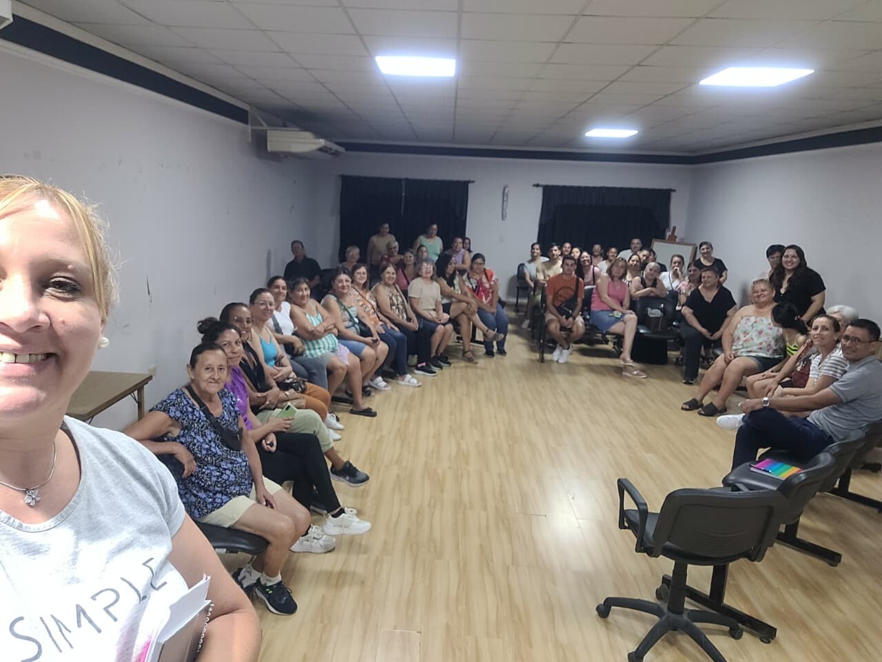 emprendedores 2.jpeg emprendedores 2.jpeg