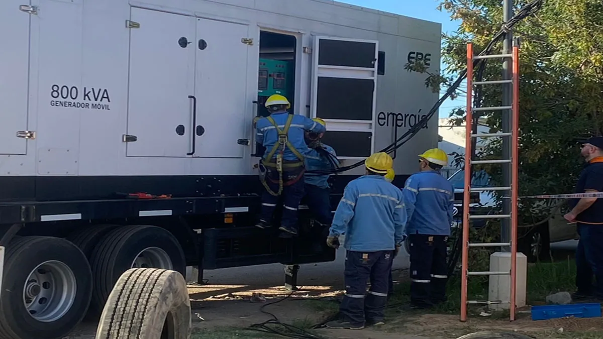 Si se corta la luz, quedate al lado del gobernador