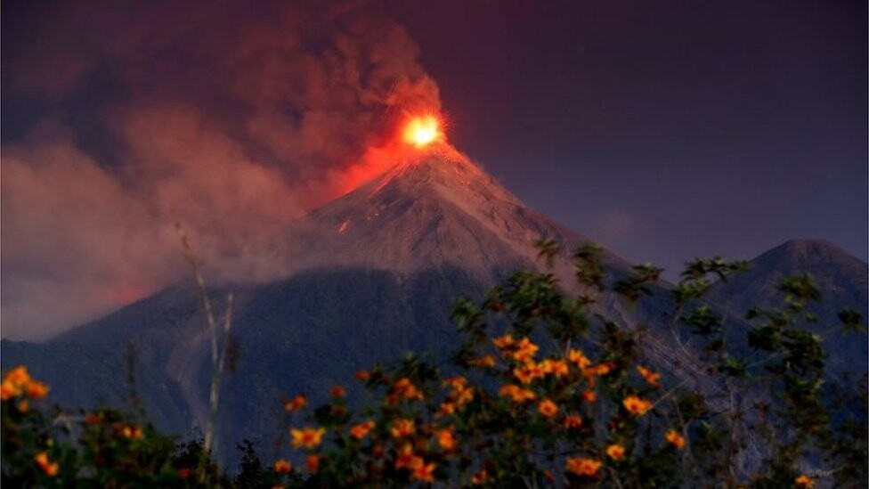 Alerta naranja en Guatemala por erupción del volcán de Fuego