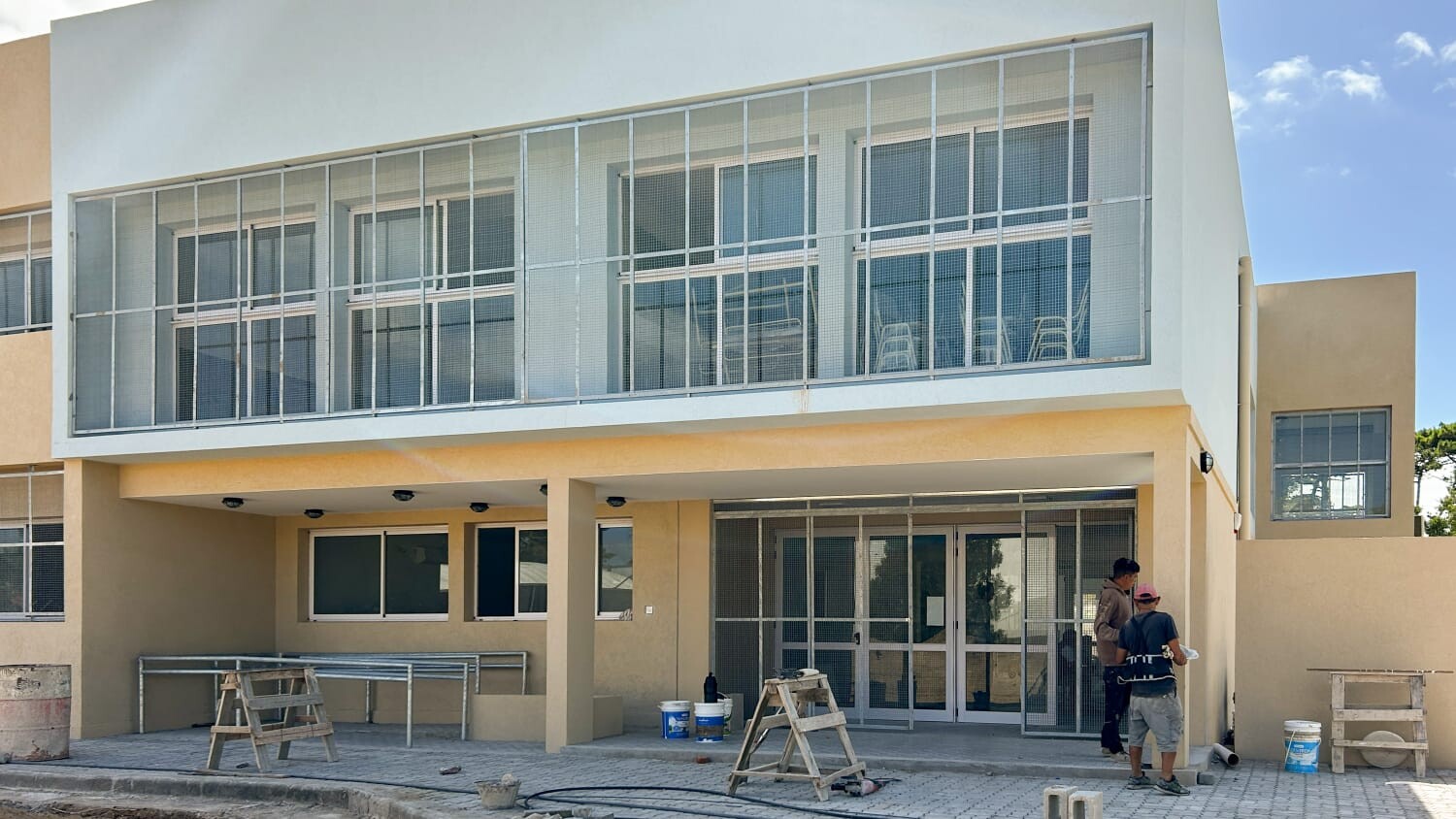 Se inaugura la escuela que estuvo en peligro por las políticas de Milei