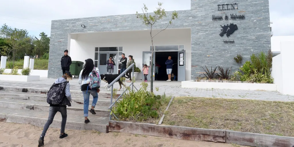La municipalidad reforzó la seguridad en zonas donde hay escuelas