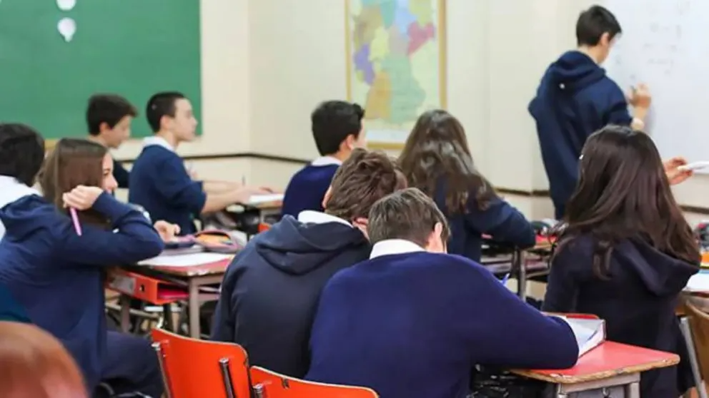 El Gobierno abrió la inscripción al Programa de Vouchers Educativos 2025