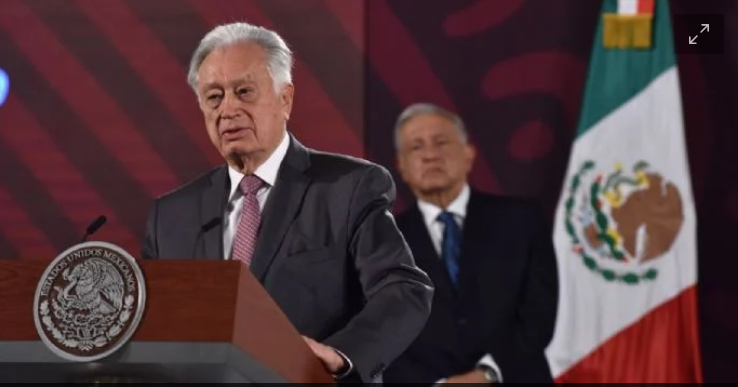 Tras el escándalo por “El paraíso de los Bartlett”, la CFE blinda información sobre su exdirector