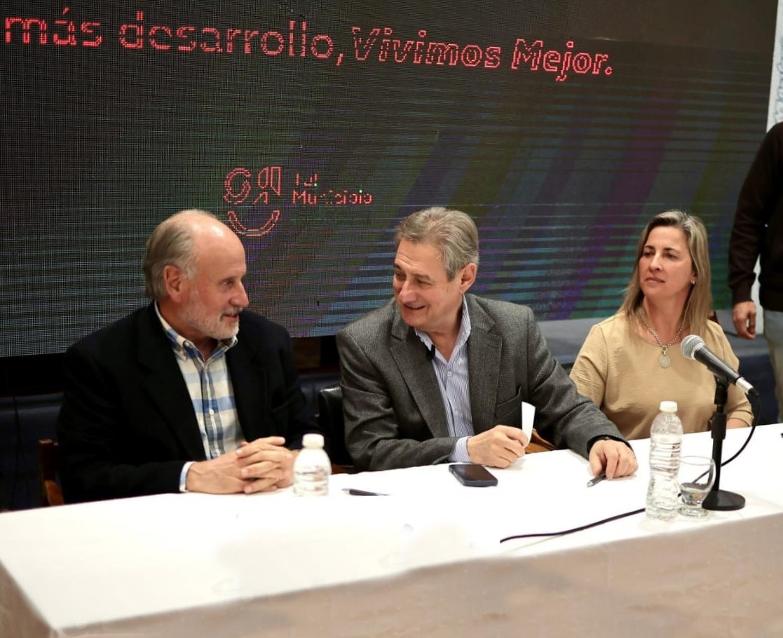 OMAR FÉLIX anunció la reanudación del gasoducto