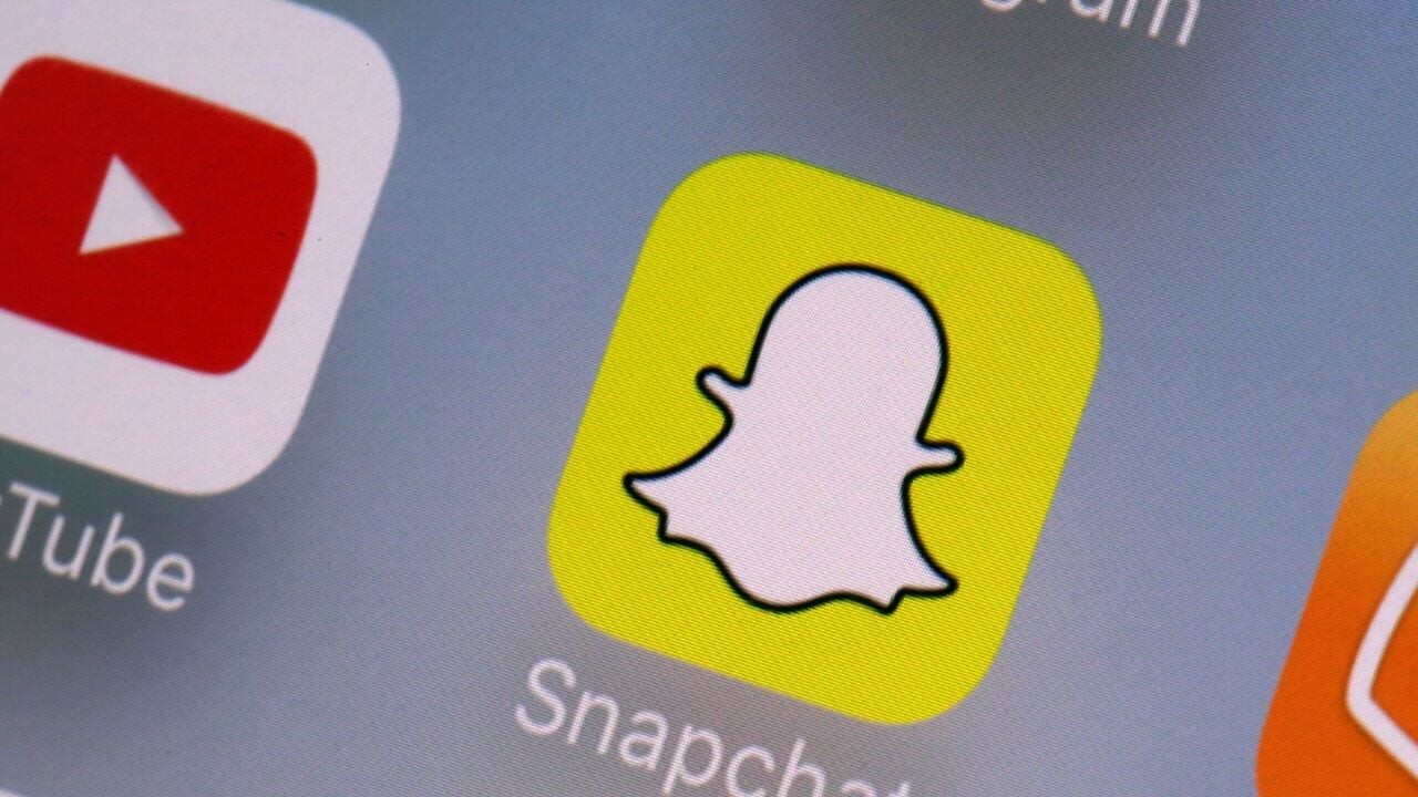UE apunta a Snapchat por seguridad infantil y acusa a webs porno de no bloquear el acceso a menores UE apunta a Snapchat por seguridad infantil y acusa a webs porno de no bloquear el acceso a menores