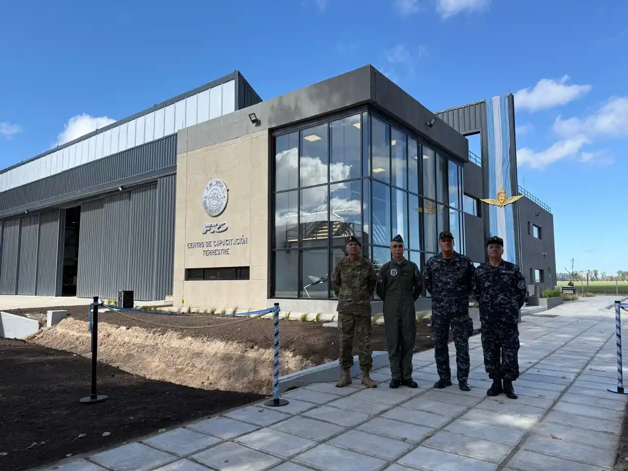 Inauguraron en la Base Aérea el Centro de Capacitación Terrestre para el personal de los F-16