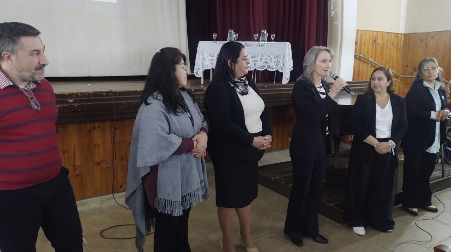 f1da34b7-4ef3-468f-8410-a7f4cc1c5916.jpeg CHACO IMPLEMENTA EL PROGRAMA NACIONAL DE HABILIDADES SOCIOEMOCIONALES PARA FORTALECER LA CONVIVENCIA ESCOLAR
