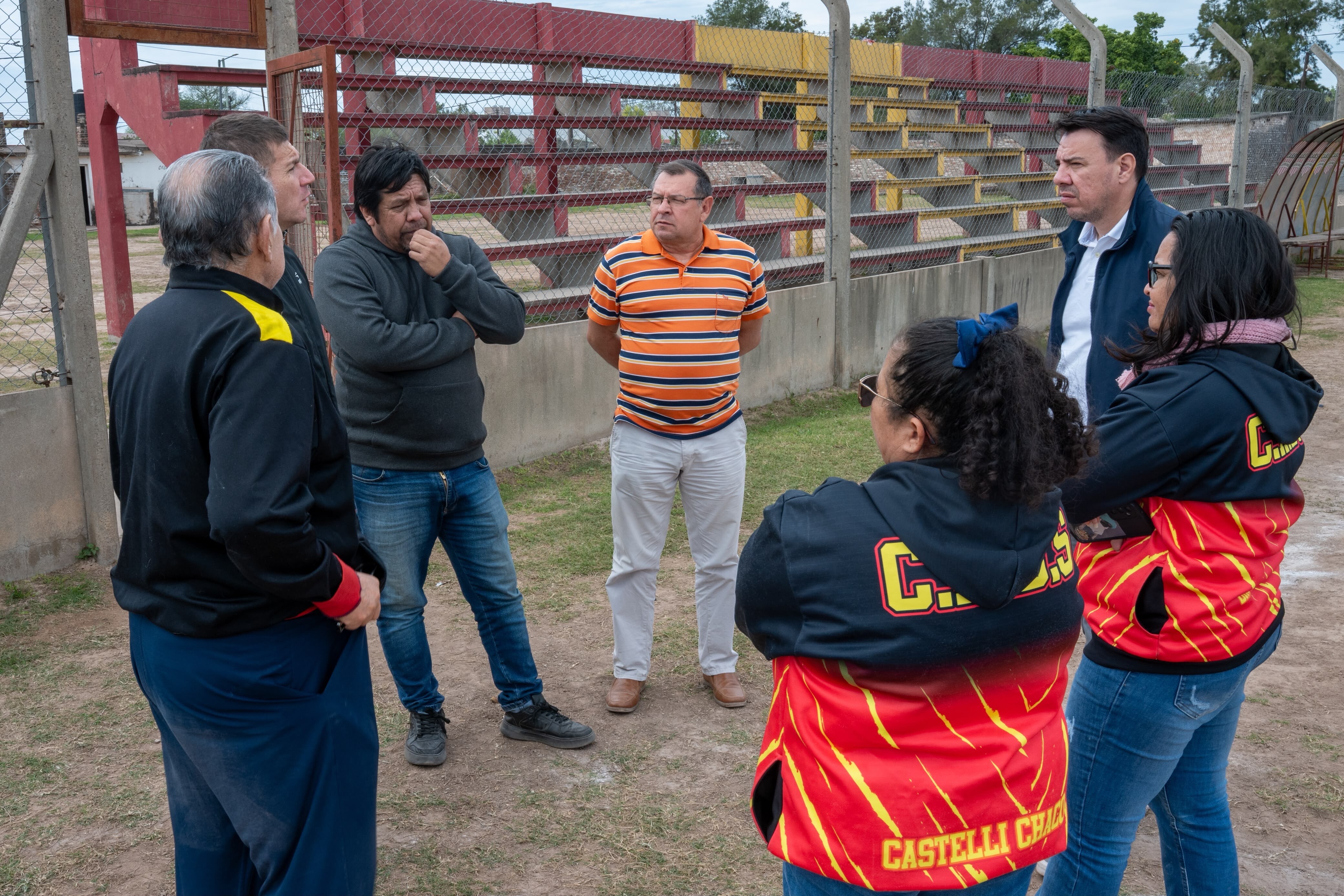 CASTELLI: EL GOBERNADOR ZDERO FORTALECE EL ACOMPAÑAMIENTO A LOS CLUBES