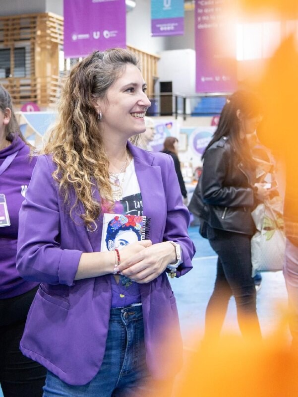 LA MUNICIPALIDAD INVITA A LA EXPO EMPRENDIENDO Y DESTACA EL TRABAJO DE CONTENCIÓN SOCIAL EN UN CONTEXTO COMPLEJO