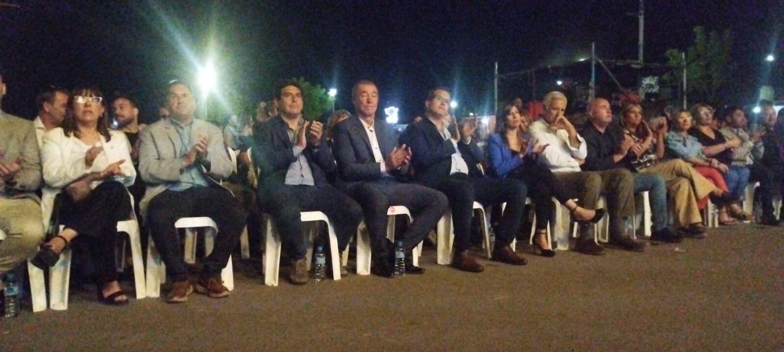RAWSON: la «Feria de la Cultura Popular y el Libro», quedó oficialmente inaugurada por el Intendente Carlos Munisaga