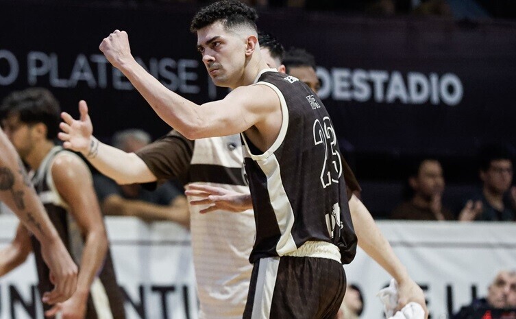 Primer triunfo de Platense y Regatas goleó a Argentino en la LNB Primer triunfo de Platense y Regatas goleó a Argentino en la LNB