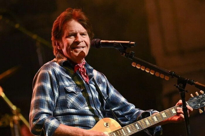 John Fogerty reversiona sus más grandes éxitos en Legacy
