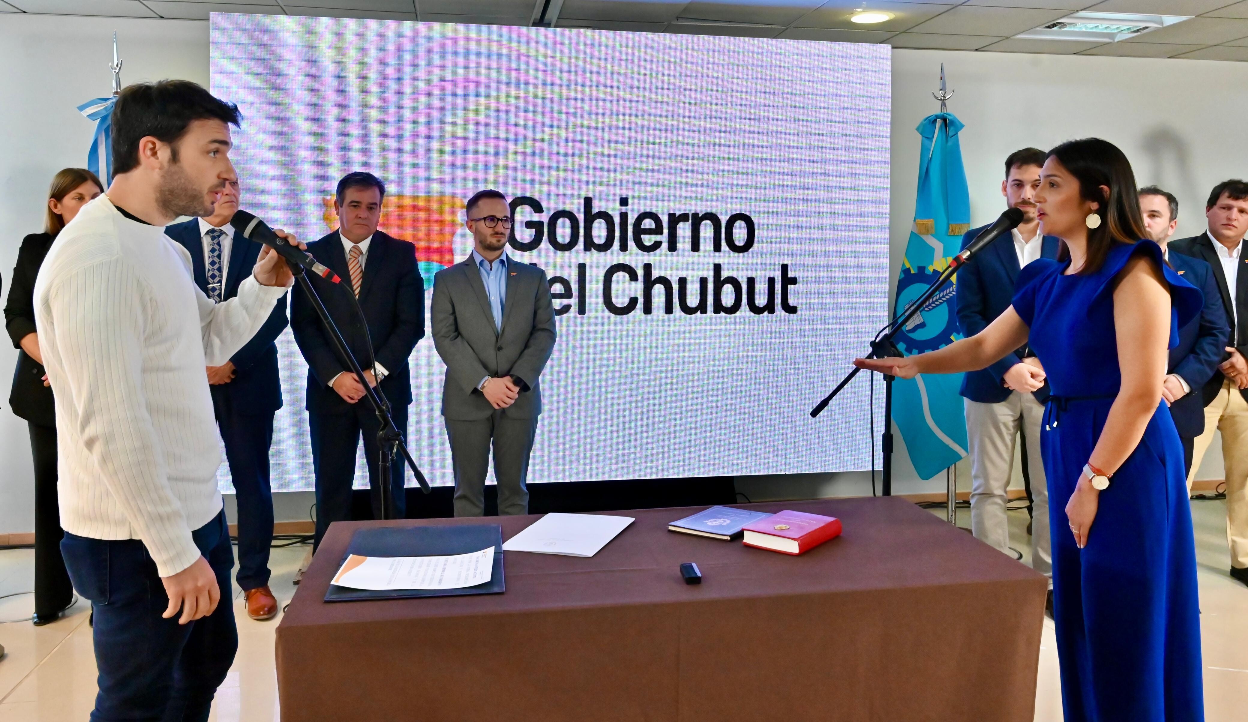 gabinete3.jpg Torres realizo cambios en el Gabinete Provincial