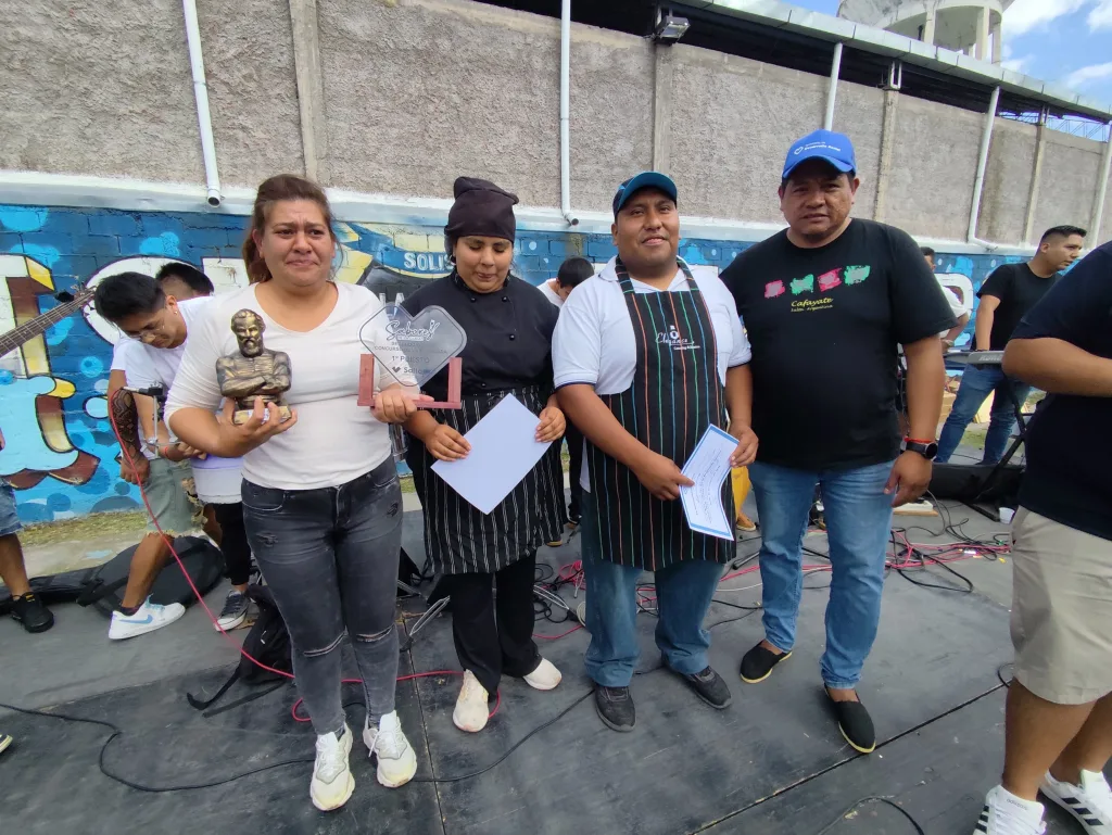 ganadores-1024x769.webp Municipalidad de Salta: Se realizó el concurso «Sabores de la ciudad»