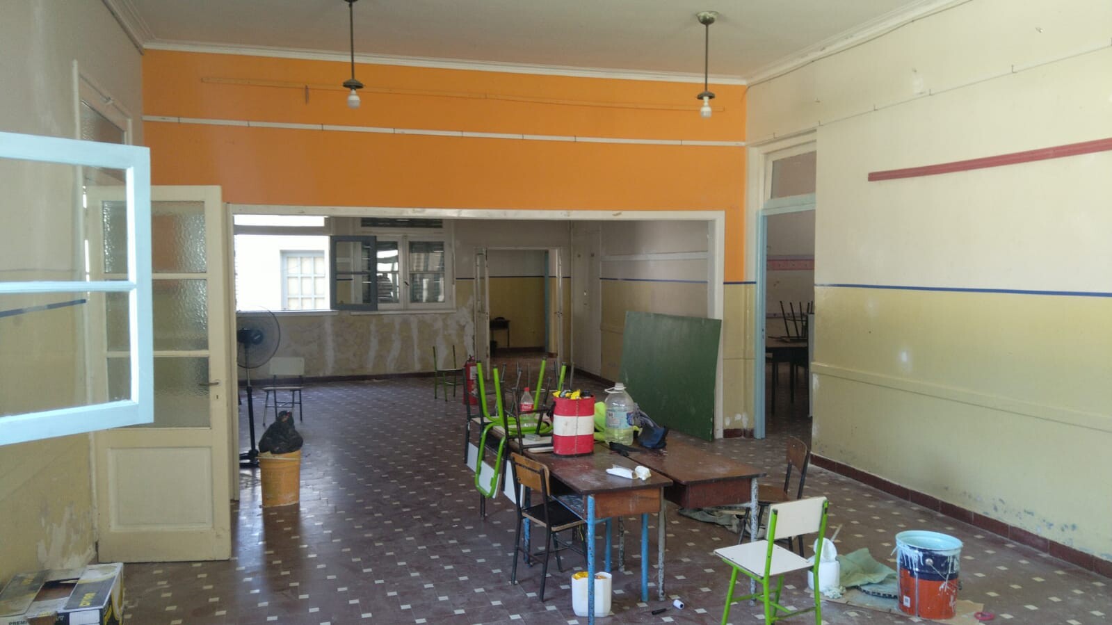La Cooperadora y el Municipio avanzan con obras de mejora en la Escuela Primaria de Gardey