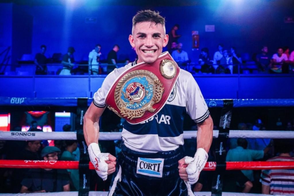 FAB: El Pacman Giménez ganó con amplitud, retuvo su corona y sumó otra