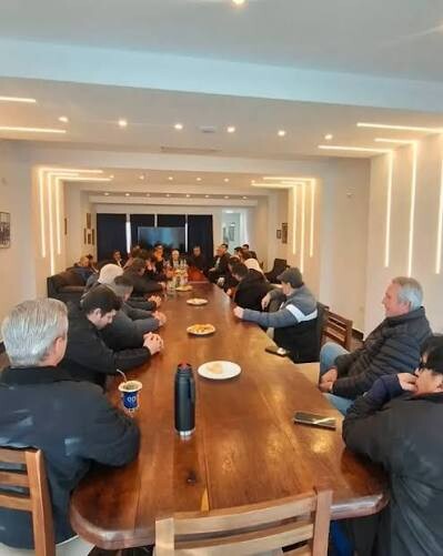 Misiones: gremios docentes aceptaron un aumento salarial y el sueldo inicial llegará a $902.000 en noviembre