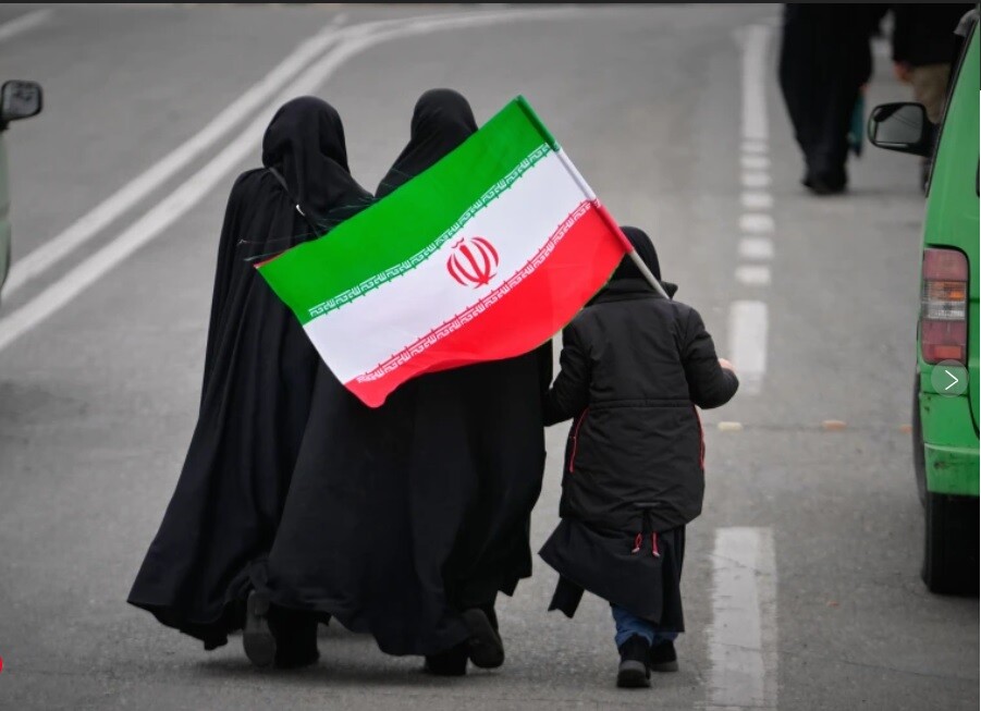 h.jpg Irán amenaza los destinos turísticos mundiales, mientras Estados Unidos envía más infantes de marina a Oriente Medio.