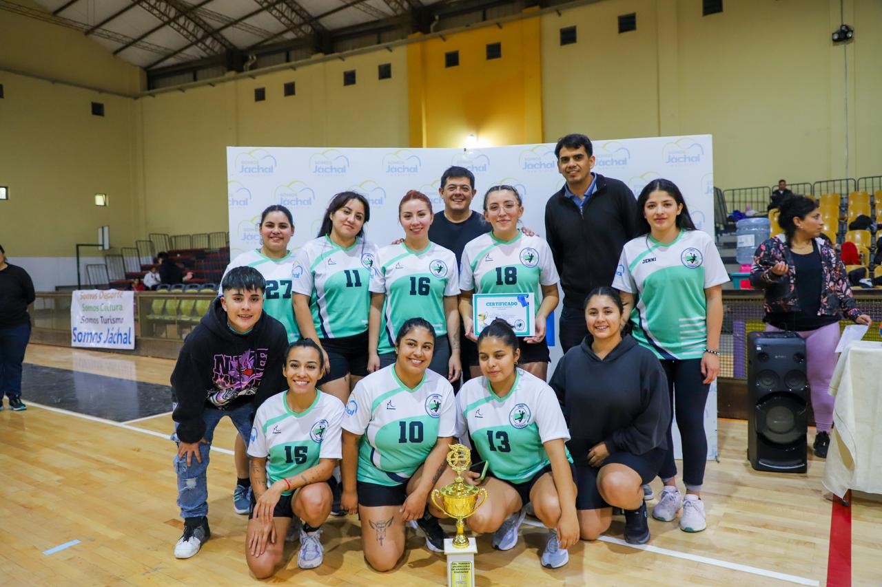 handball-femenino-3.jpeg handball-femenino-3.jpeg