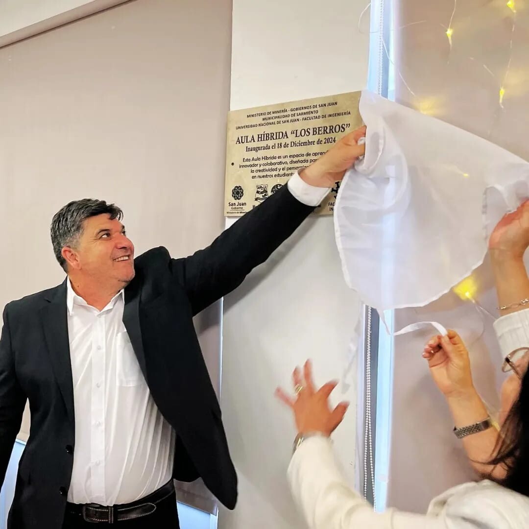 Una nueva era en la educación comienza en el departamento de Sarmiento con Innovación, inclusión y oportunidades que se unen para formar a los profesionales del futuro.