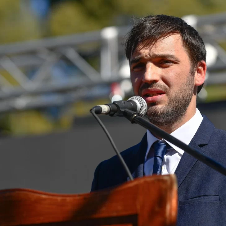 Torres: “Quien amenace con romper la paz social no tendrá posibilidades de volver a Chubut”