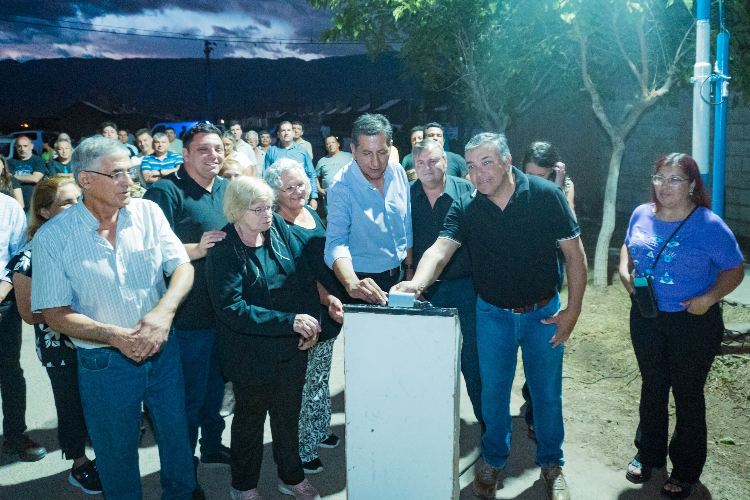 POCITO: La luminaria LED llegó a Carpintería