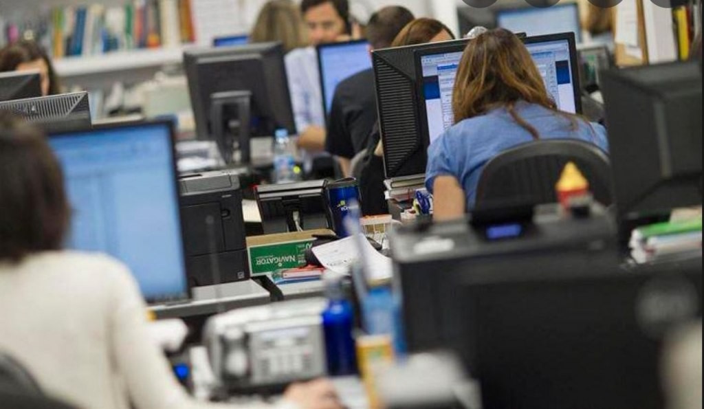 image (1).jpg En 14 meses dieron de baja a más de 42 mil empleados públicos
