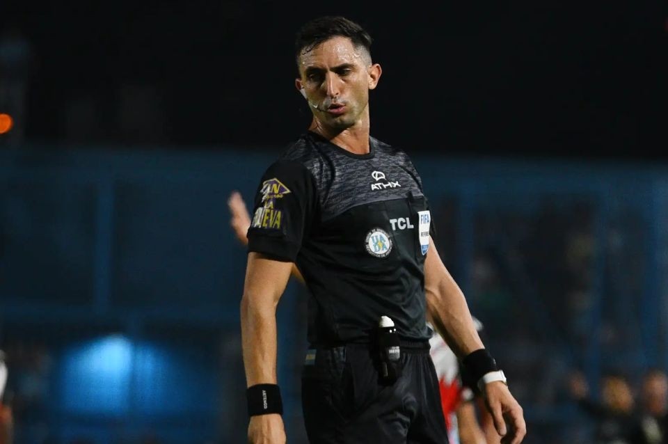Está el árbitro del partido entre Boca y Unión de la 2ª fecha