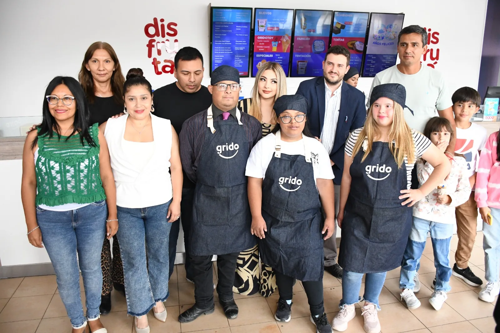 inclusion-social-discapacidad-grido-3-jpeg.webp Jóvenes con síndrome de Down iniciaron pasantías en una heladería
