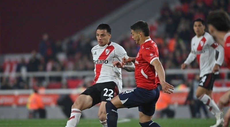 Empate & empate: Boca y River empataron frente a Racing e Independiente