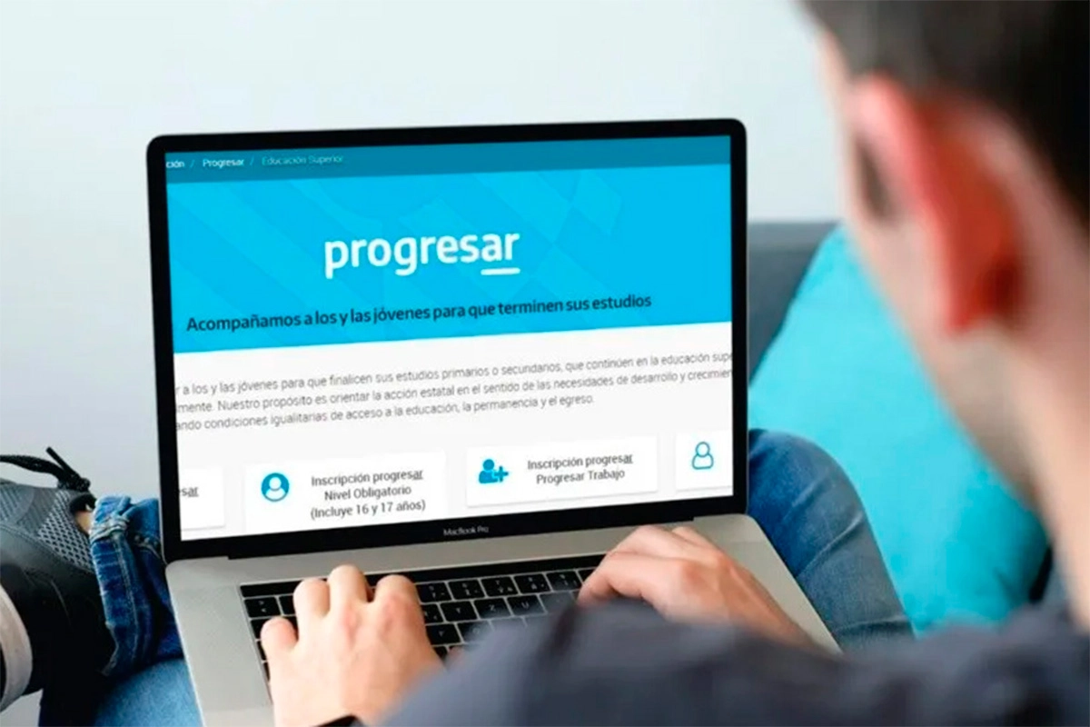 l_1725557628_58175.webp Becas Progresar: confirmaron aumento y la apertura de nueva inscripción