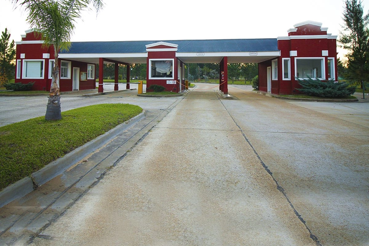 l_1731395770_82515.webp Robo en barrio privado de Concordia: se llevaron 3.000 dólares, joyas y un millón de pesos