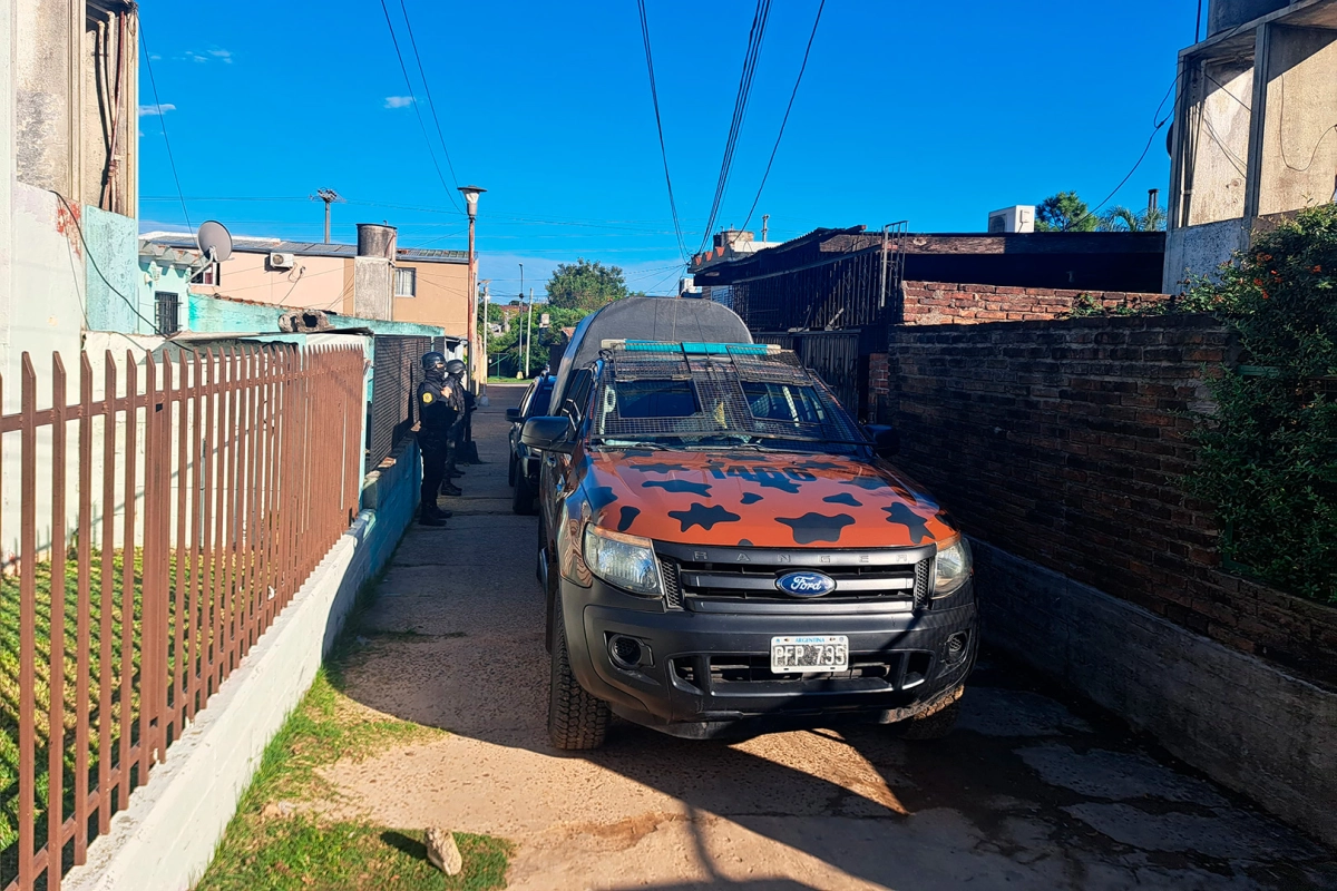 l_1744737494_78953.webp Seis integrantes de una familia detenidos por narcomenudeo en Concordia