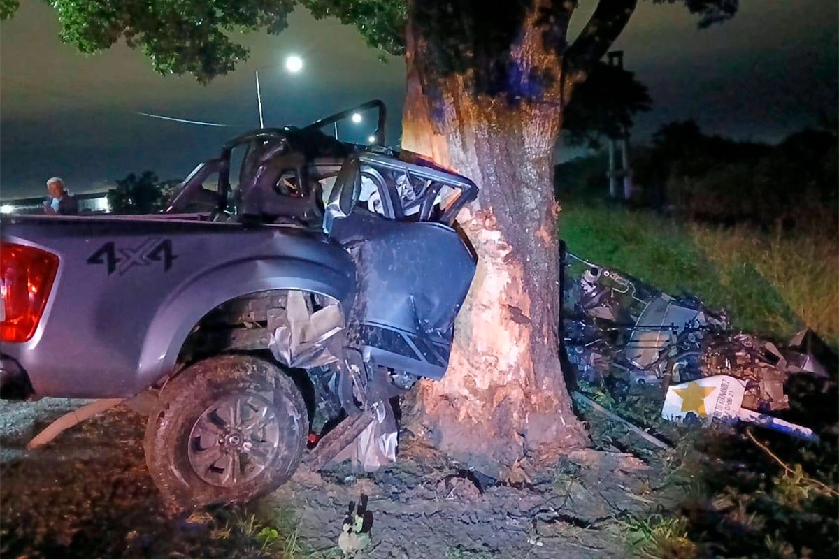 l_1746709565_83779.webp Peón rural murió tras choque de camioneta contra un árbol en Ruta 12